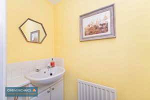 Cloakroom- click for photo gallery